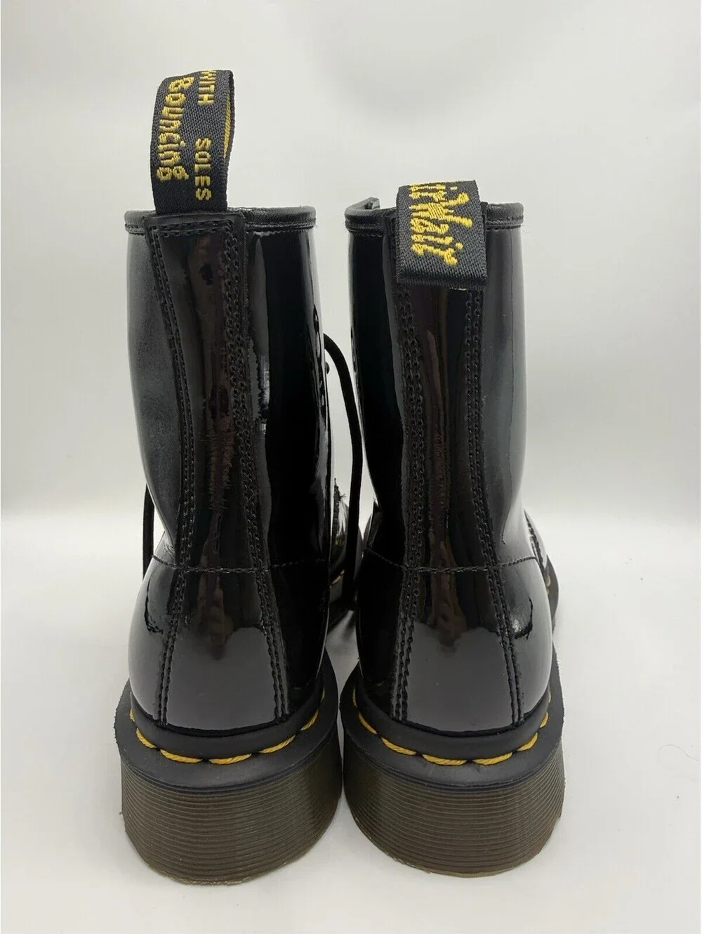 Dr. Martens 1460 Black Patent Lamper Leather 8 Eyelet Combat Boots Womens Size 6
